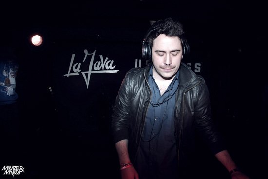 *28 mars 2009 Useless Party 6 @ La Java / Paris FRANCE